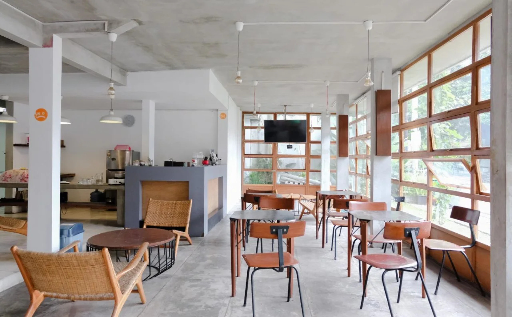 OYO 626 Augustina Home