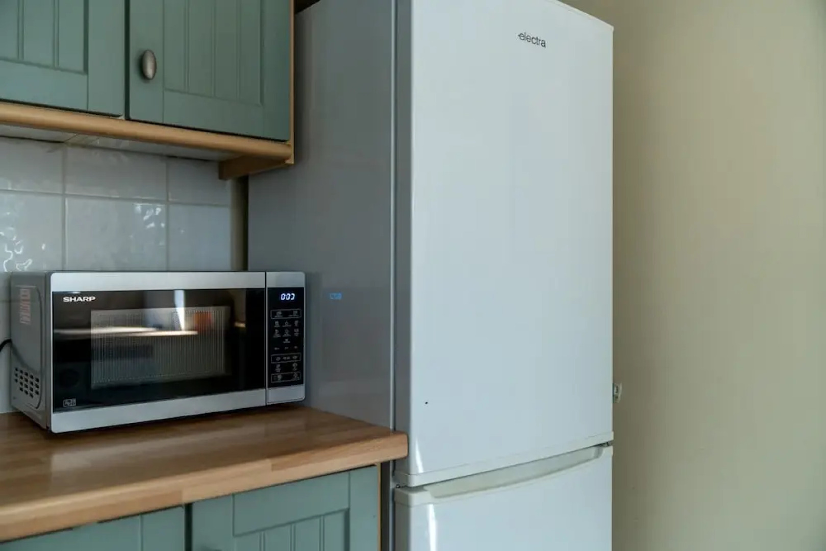 Spacious Pet Friendly 2-bed Apartment in Redhill