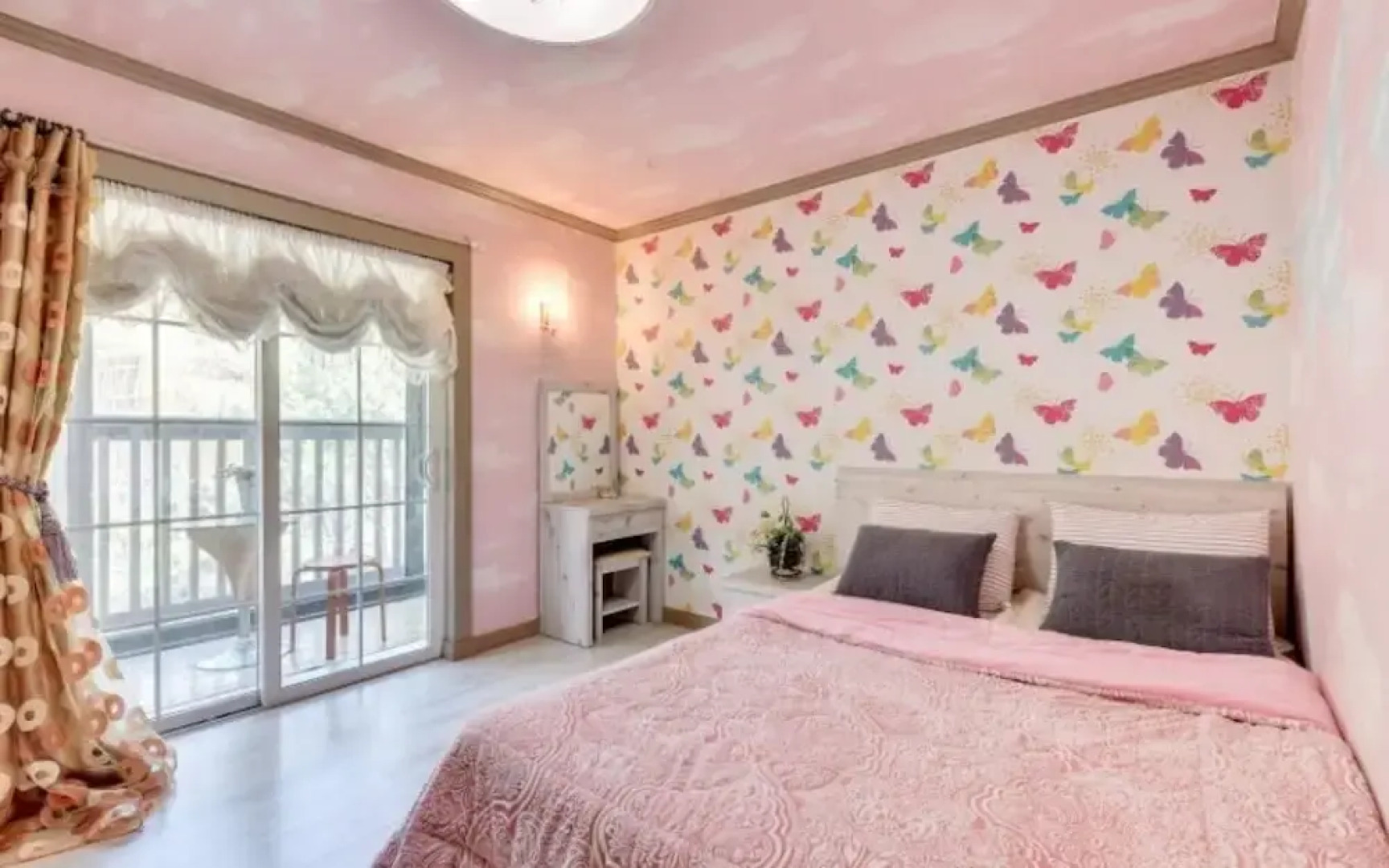 Yangpyeong Cezanne Gallery Pension