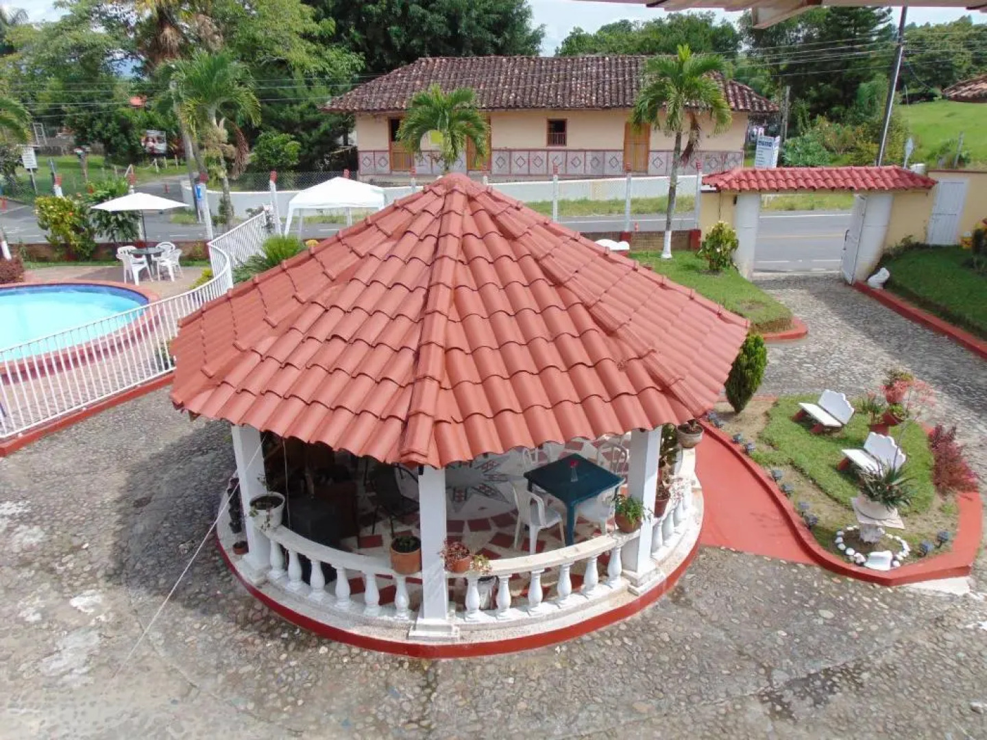 Casa Campestre La Colombiana