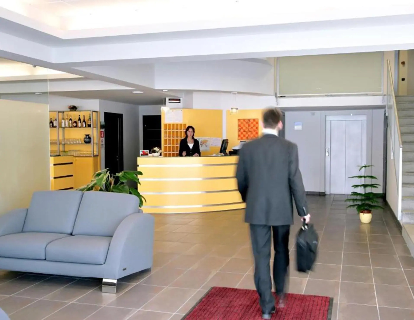 Hotel Dama
