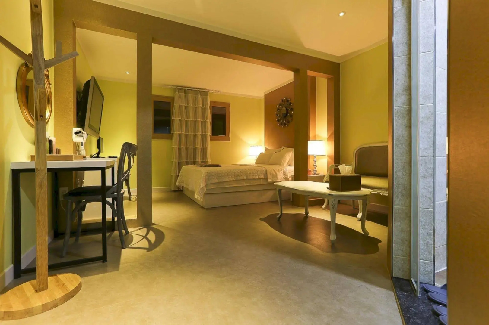 Bupyeong Shampoo Hotel