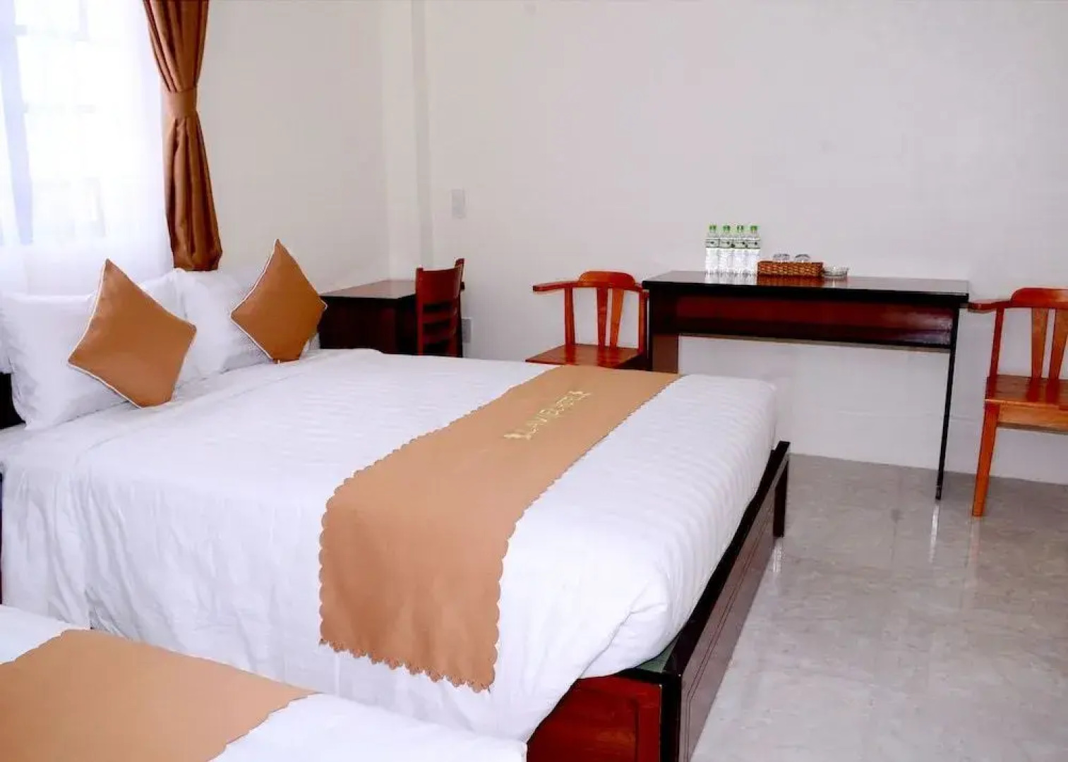 Oyo 753 Bright Moon Hotel