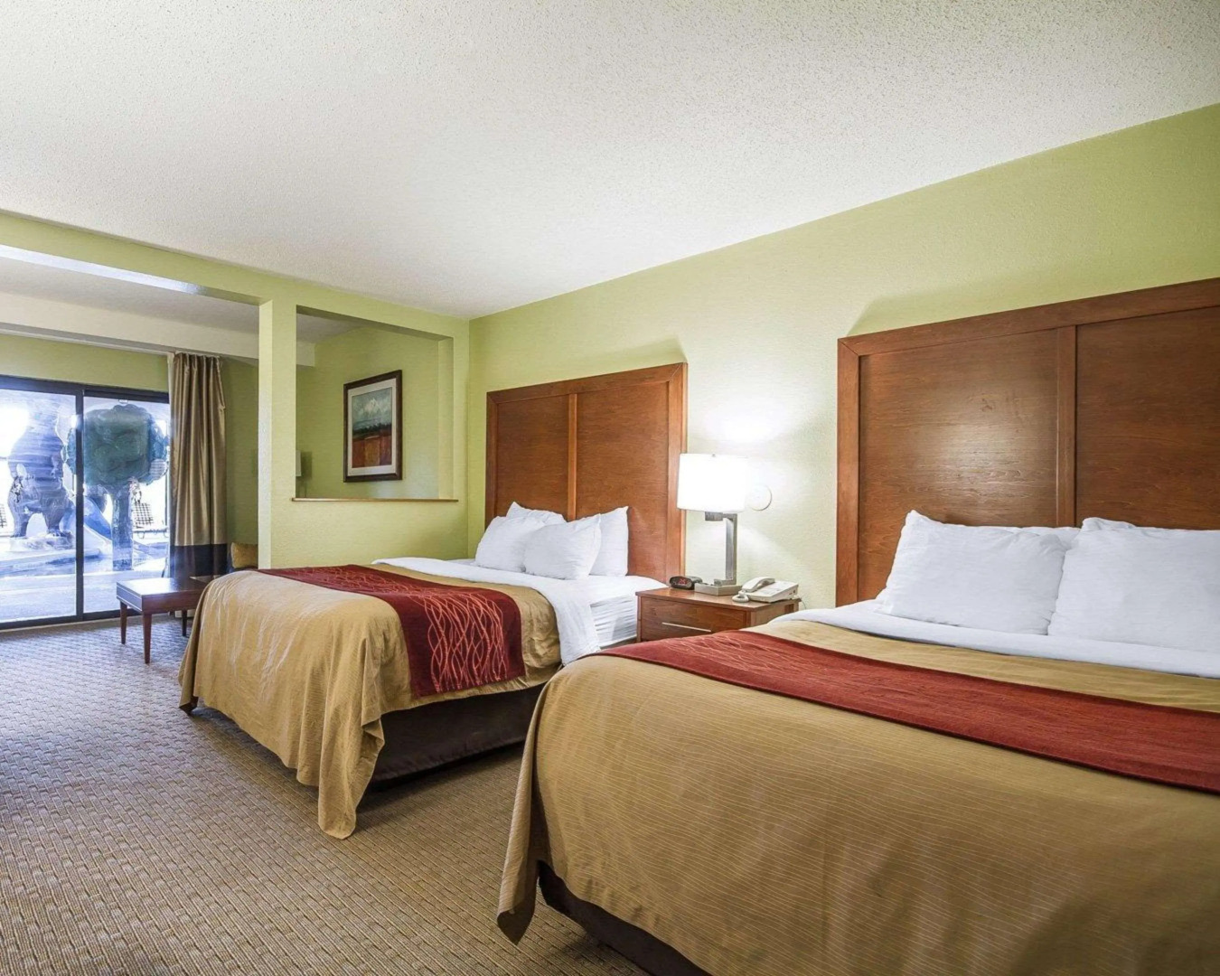 Comfort Inn & Suites