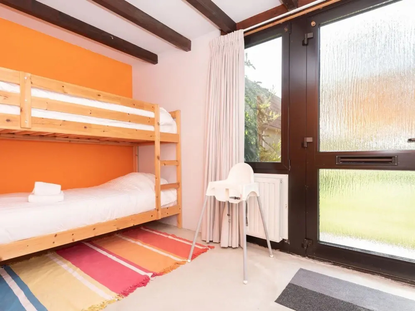 Plesant Holiday Home near Center in Ellemeet