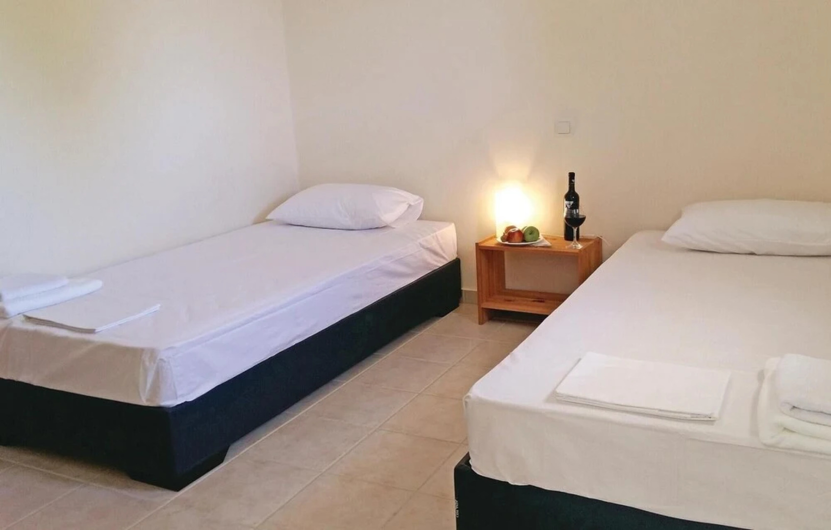 Amazing Home in Theologos with Hot Tub, WiFi & 6 Bedrooms