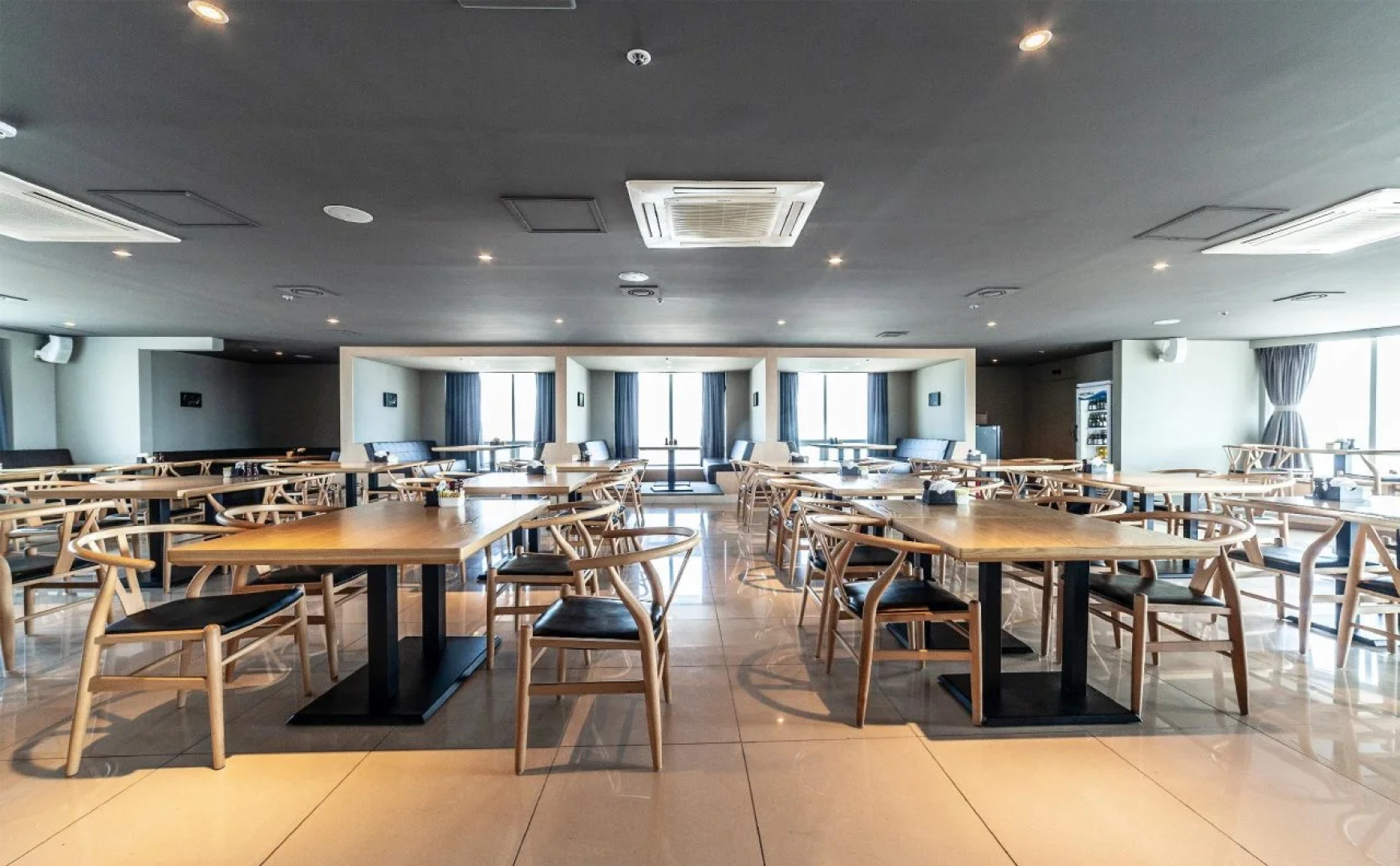 Gangneung Tourist Hotel