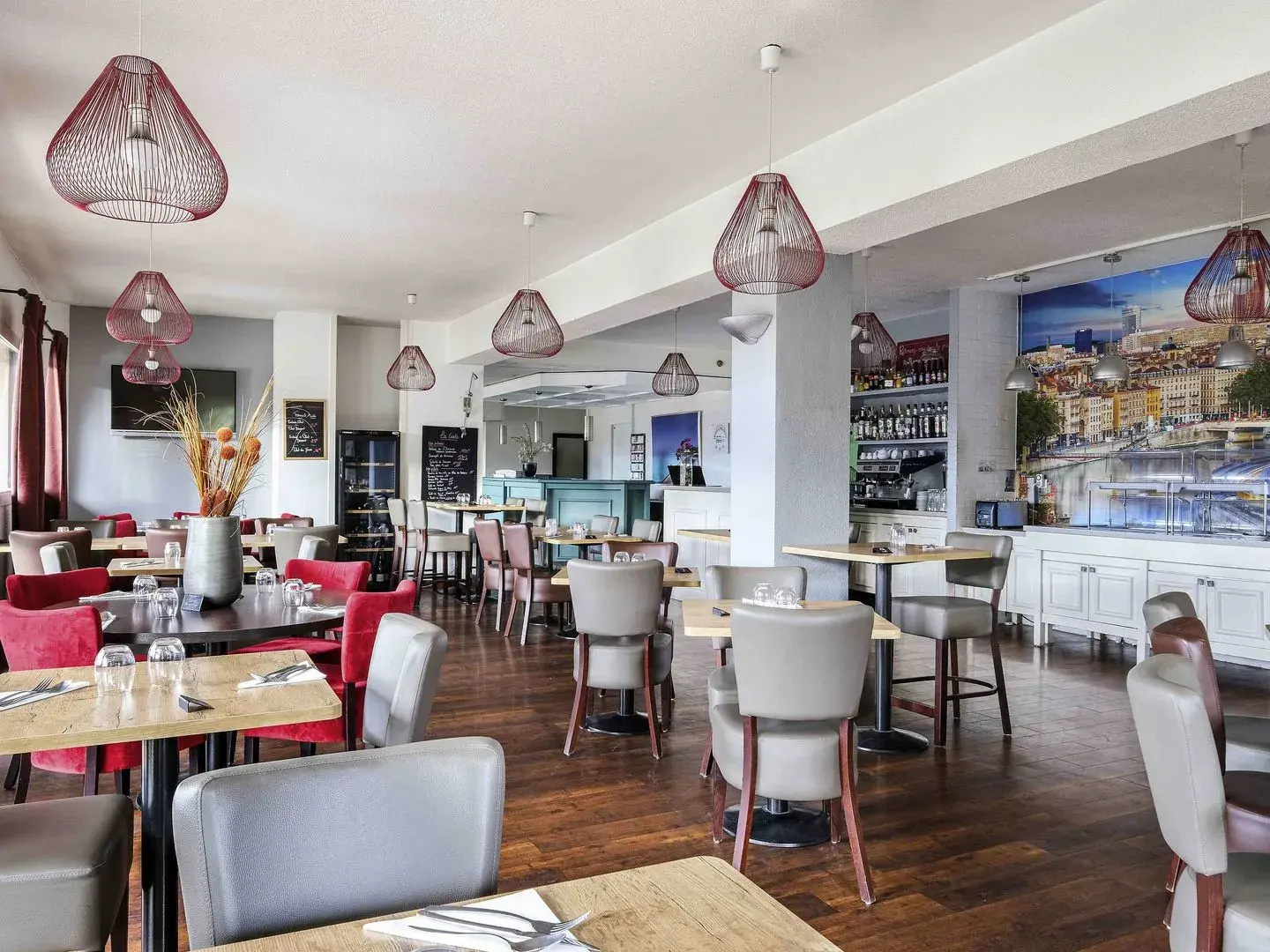 greet Hotel Massieux Lyon Nord