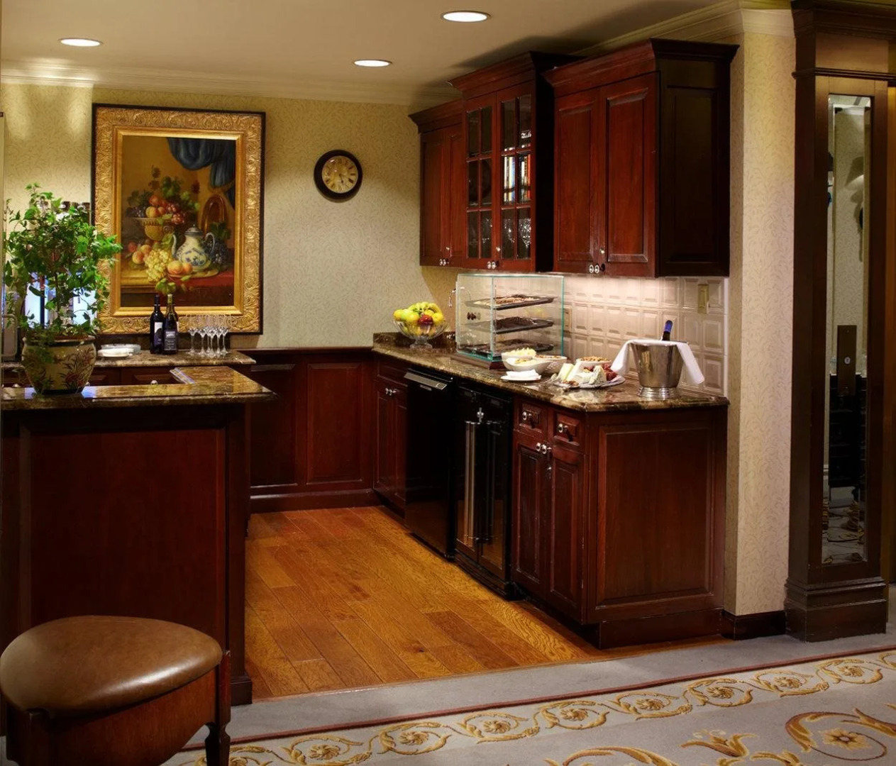 Delamar Greenwich Harbor