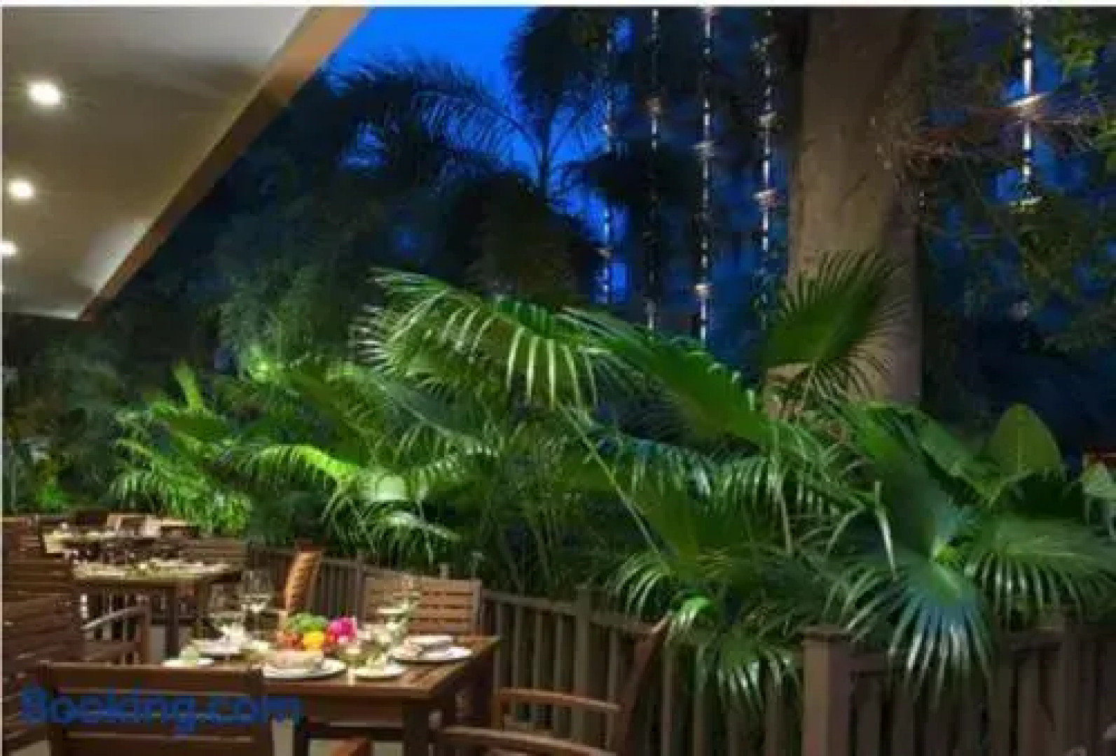 Ramada Plaza by Wyndham Xishuangbanna South