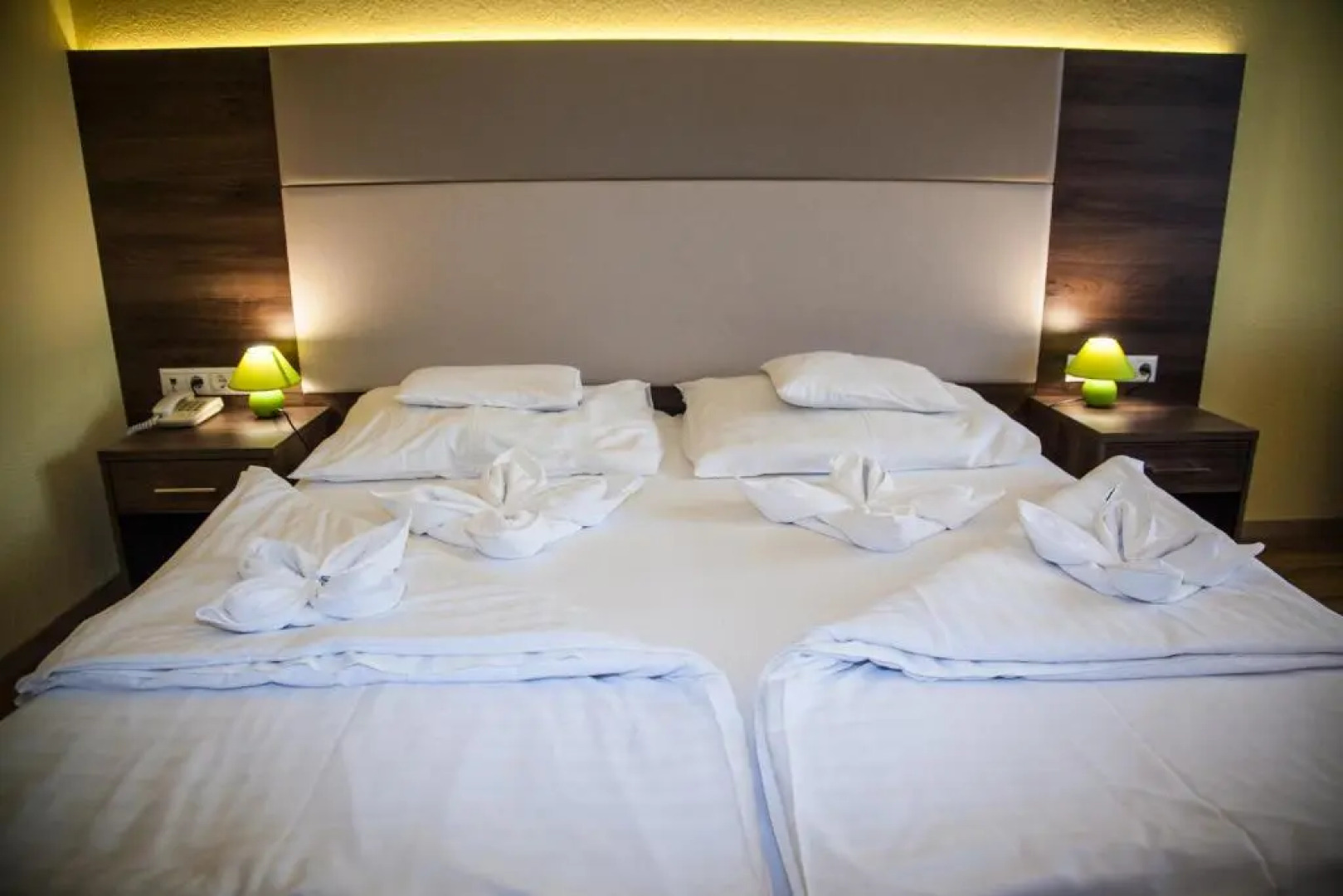 Hotel Jade - Ezüsthíd Hotel