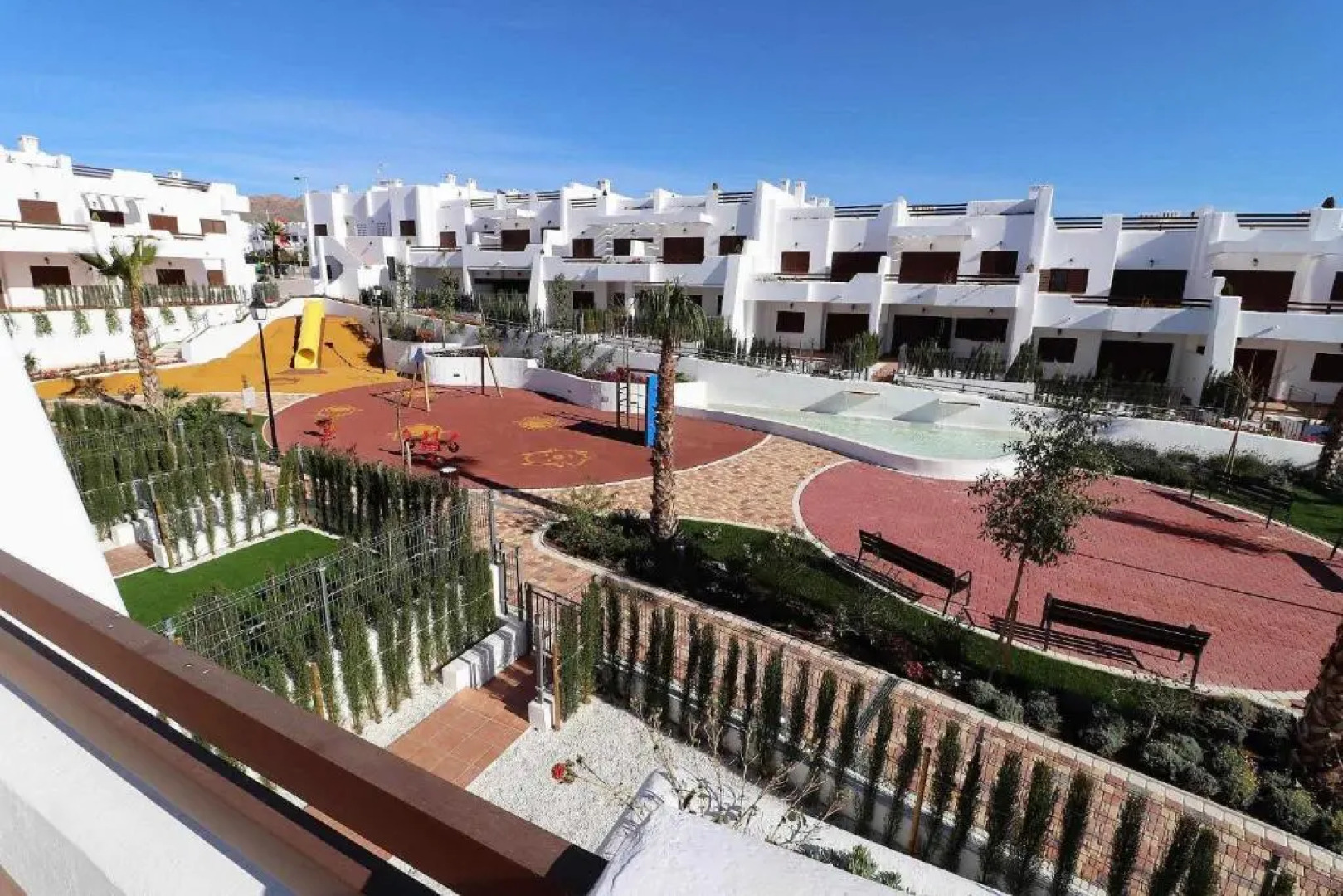 Marysol apartamento de lujo balcón azotea piscina comun a la playa