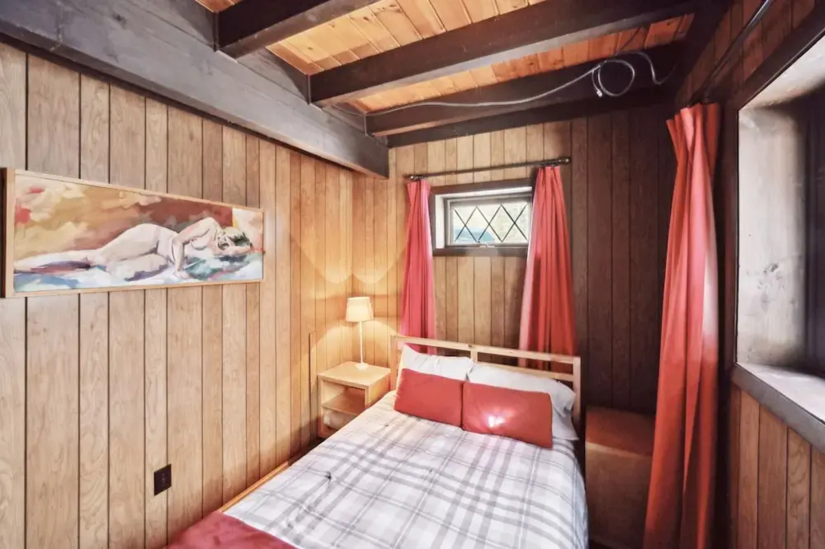 Charming Alpine Retreat Near Attitash Ski Mountain 3 Bedroom Chalet