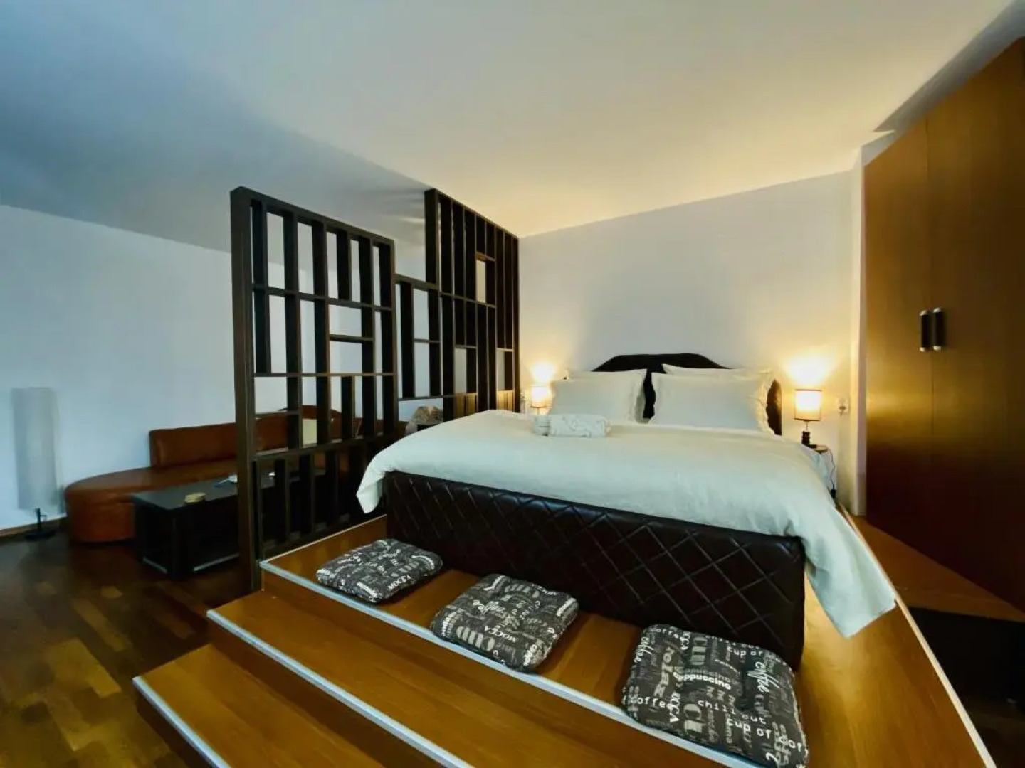 Central & Comfortable Studio