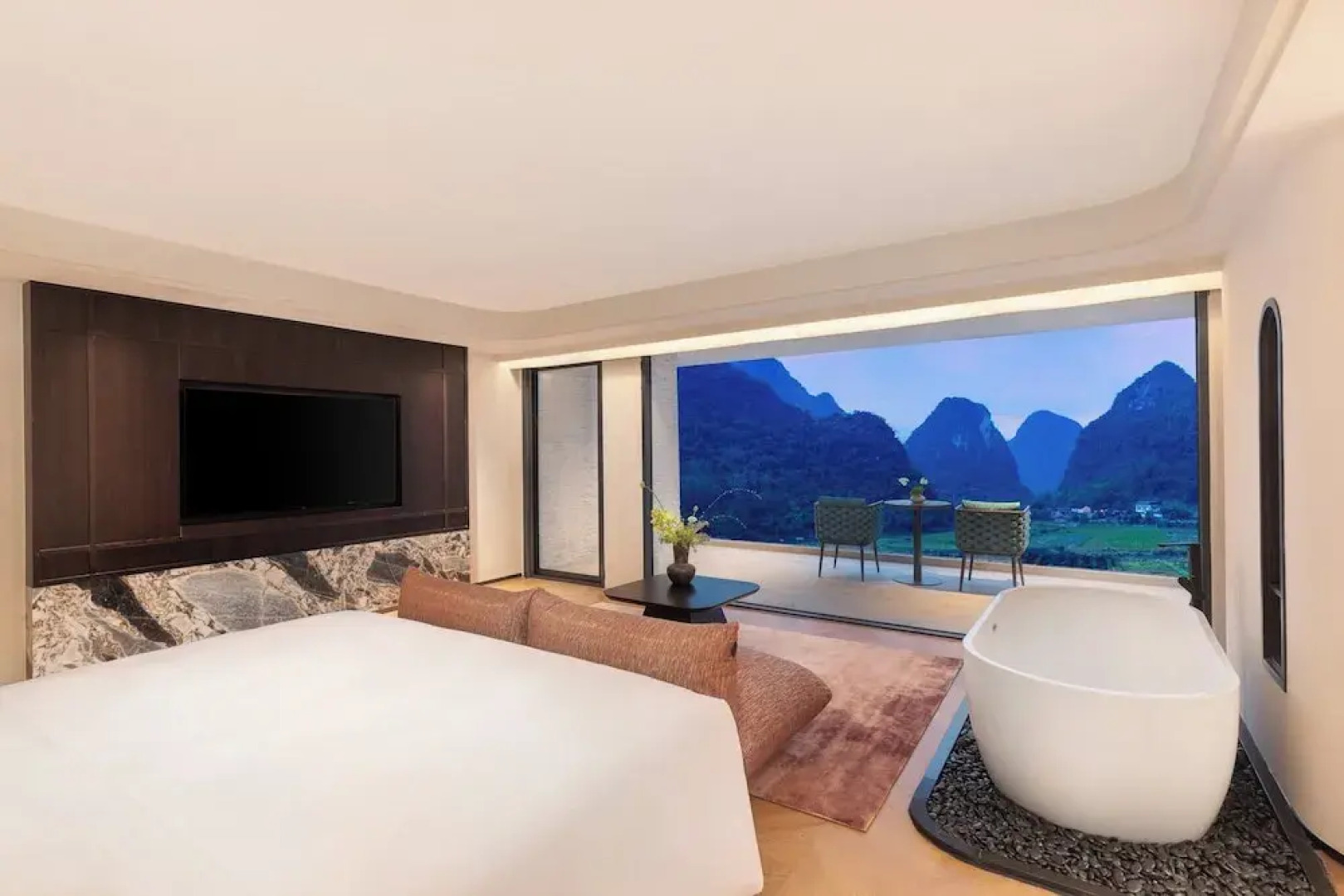 voco Guilin Yangshuo by IHG
