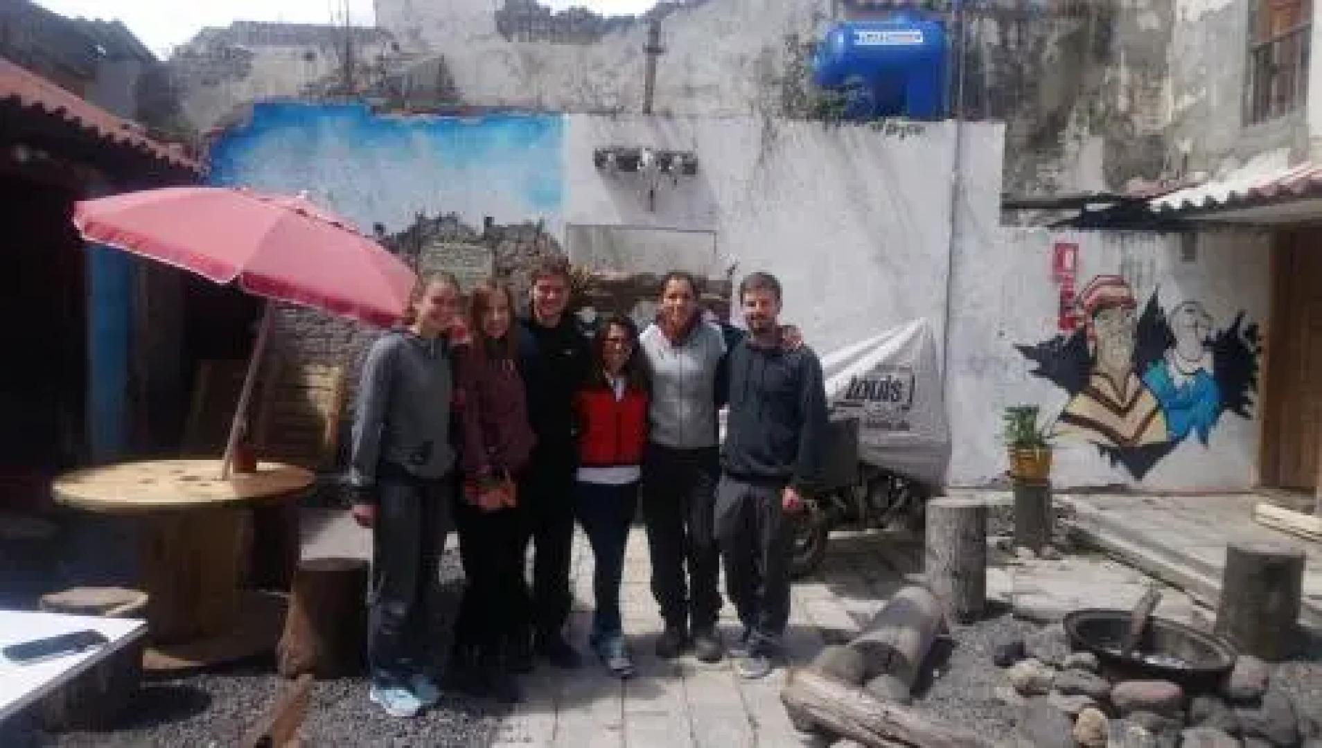 Old House backpackers B & B