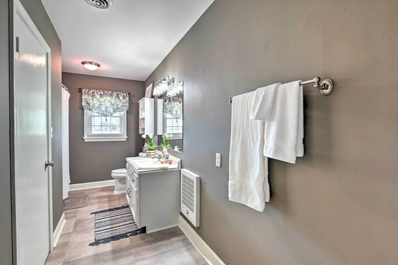 Bowling Green Farmhouse 10 Mi to Mammoth Cave