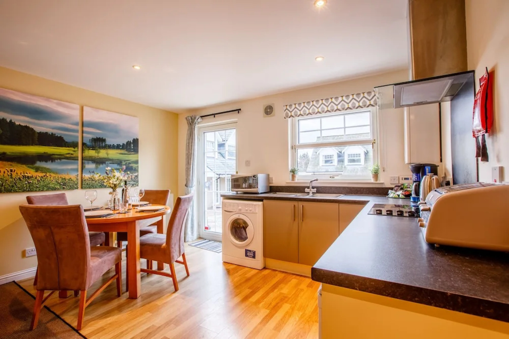 Apartment 20 Inchmarlo