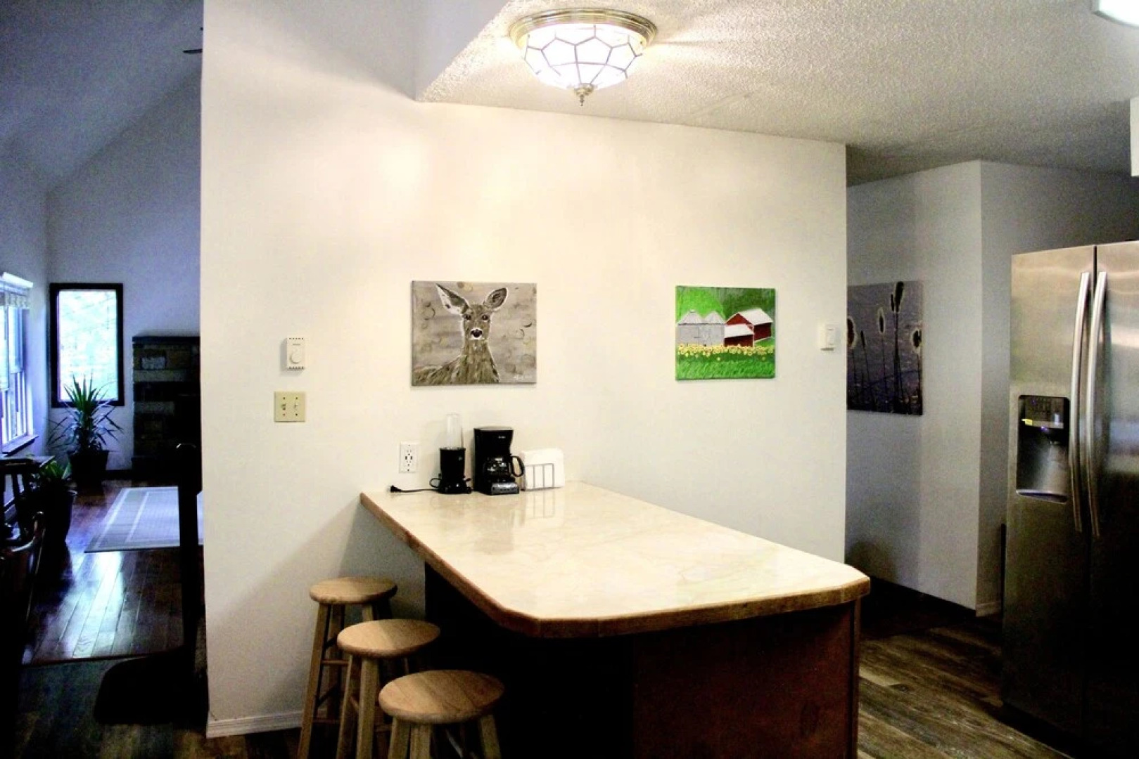 Beautiful Lakeside House Near Camelback