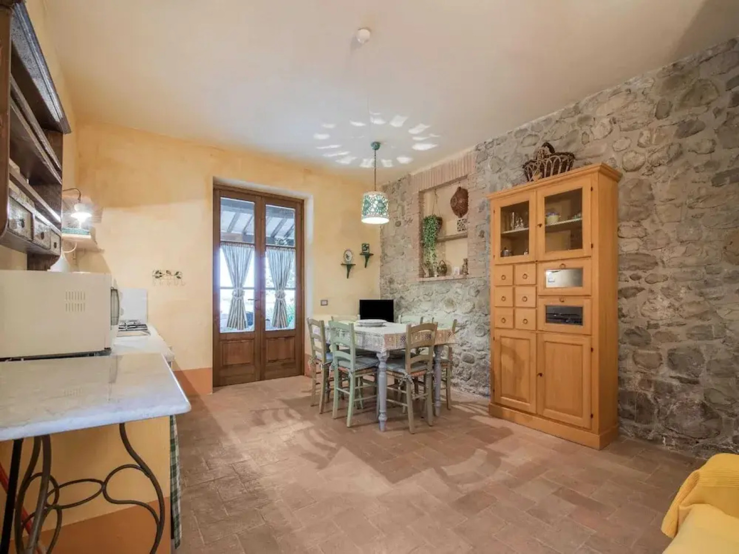 Belvilla by OYO Ginestra