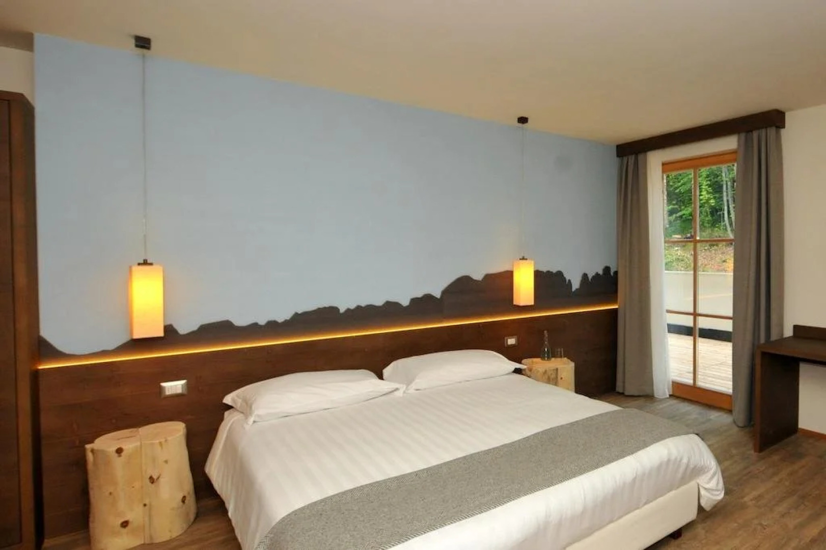 Chalet Tovel - Mountain Lake