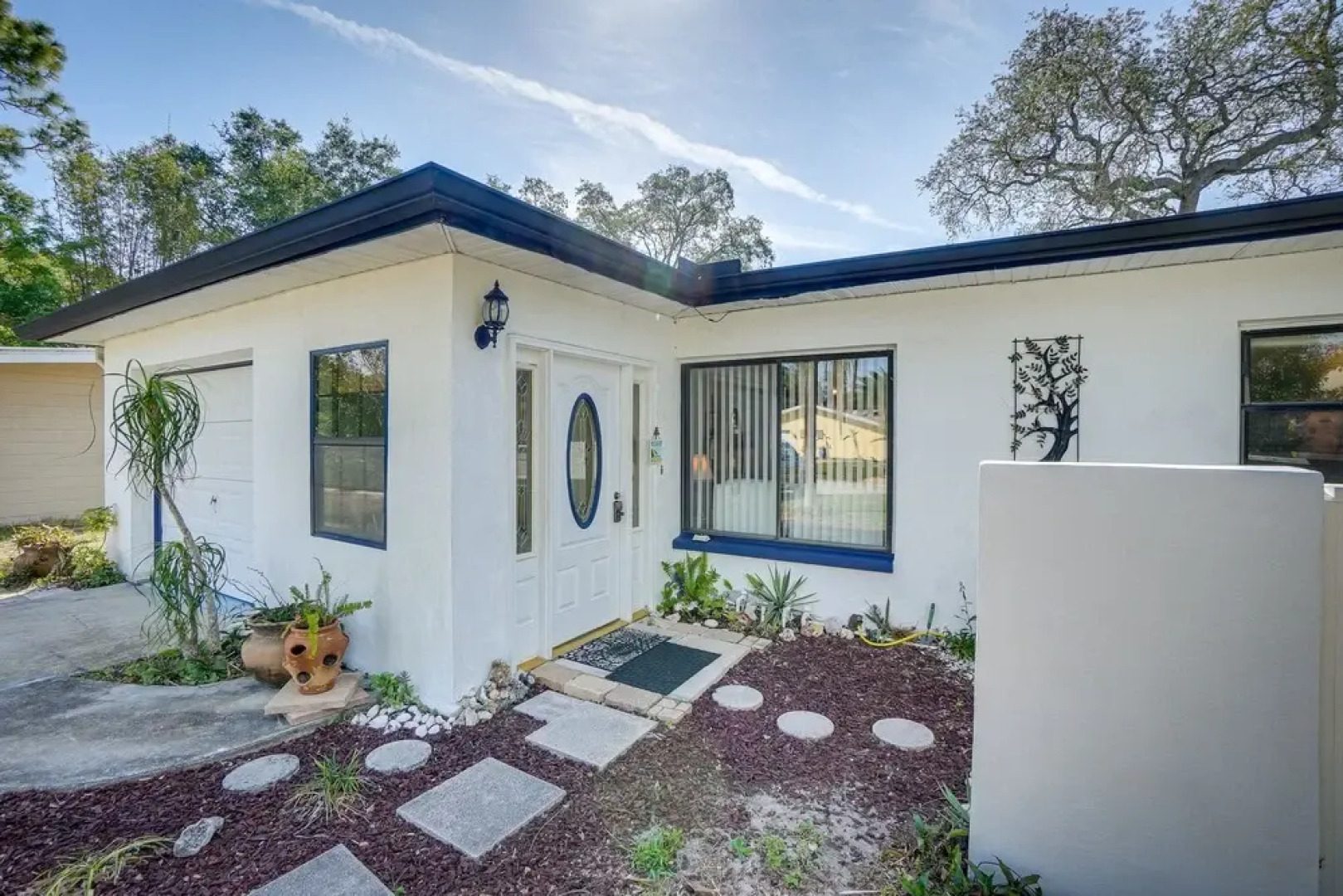 Palm Harbor Rental w/ Private Pool: 3 Mi to Beach!