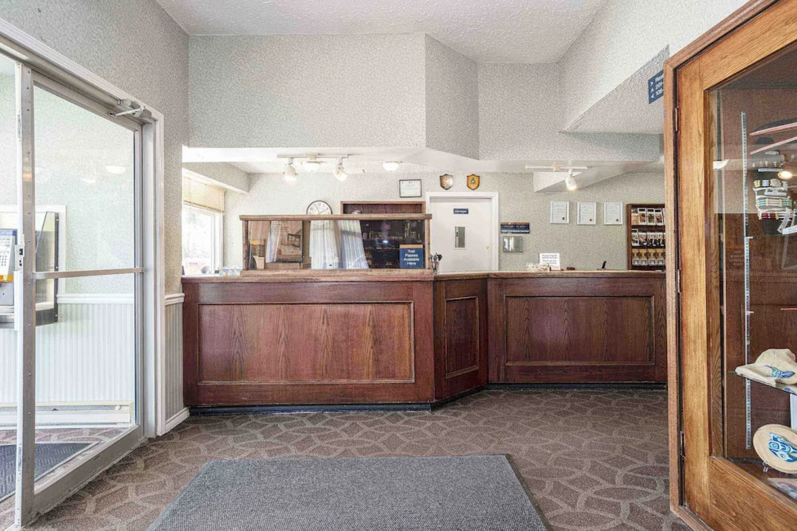 Sandman Inn McBride