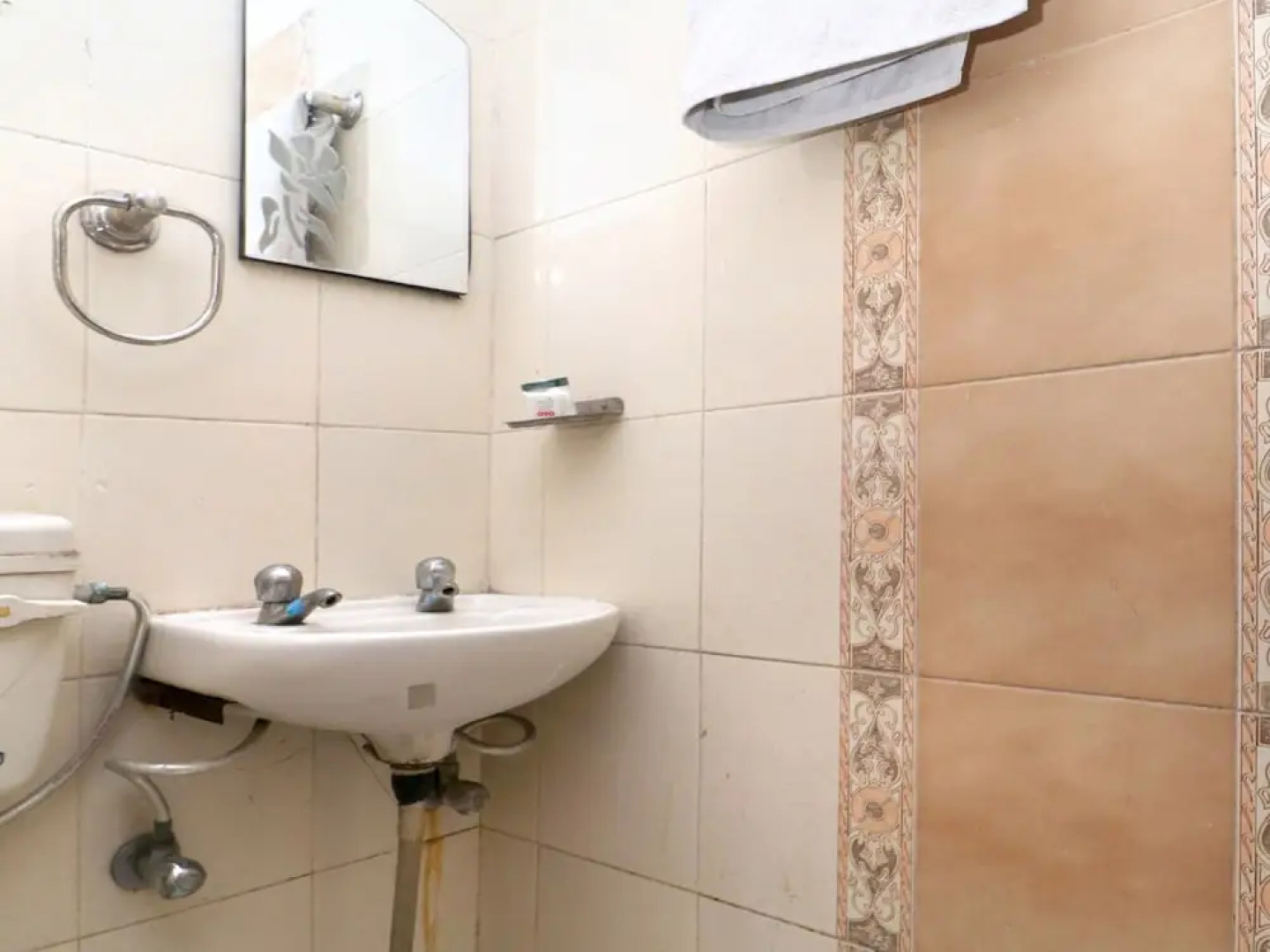 Hotel Star By OYO Rooms