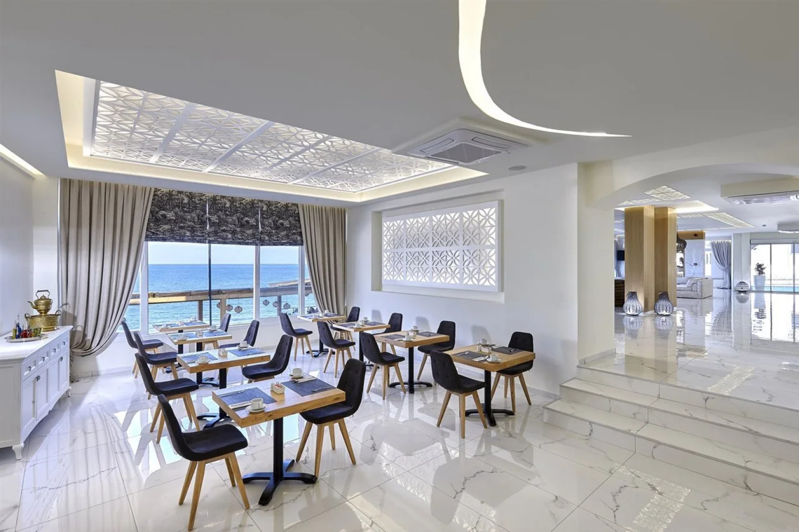 Maragakis Beach Hotel