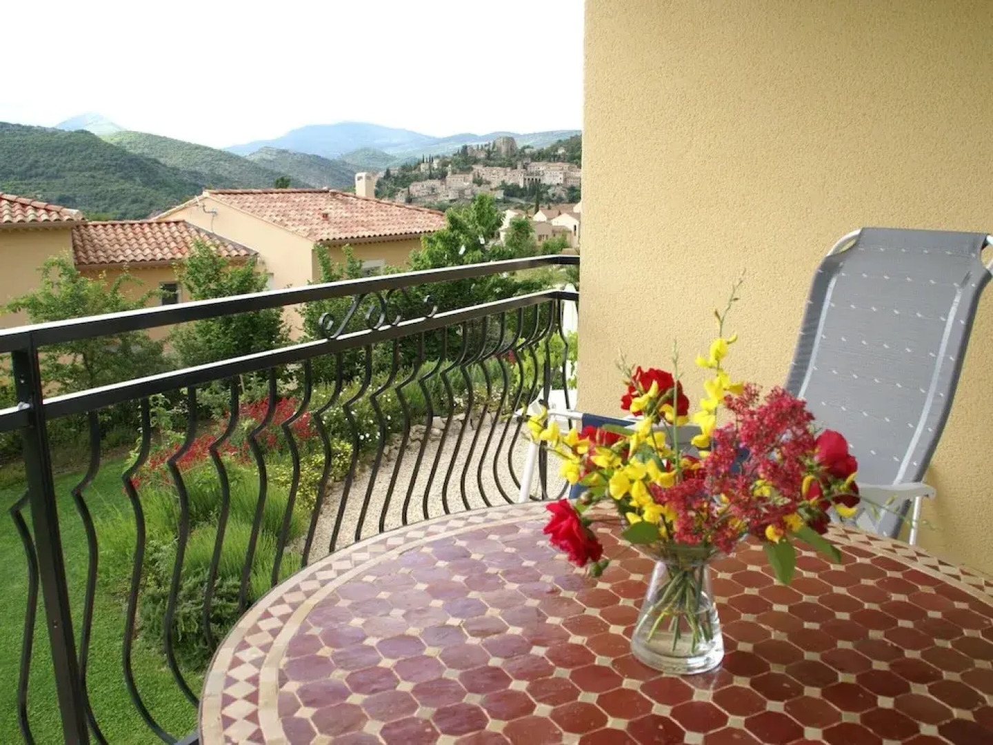 Apartment in Montbrun-les-bains Near Forest