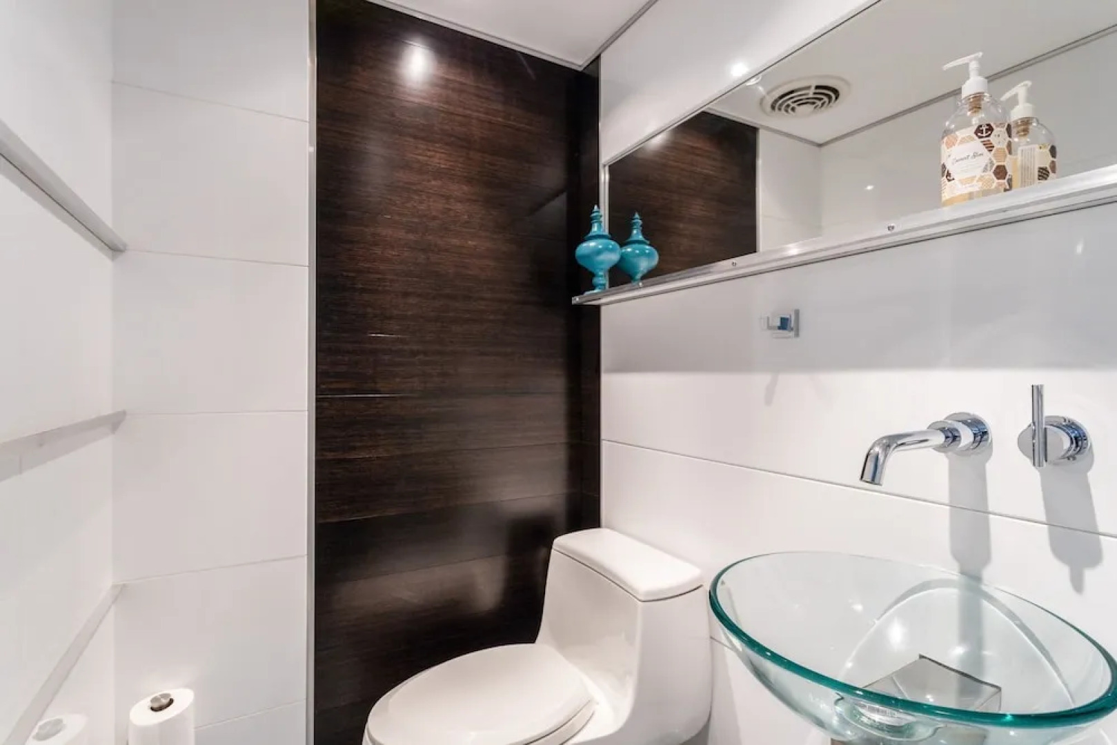 Luxury Living in Contemporary Old Town Scottsdale Townhouse townhouse