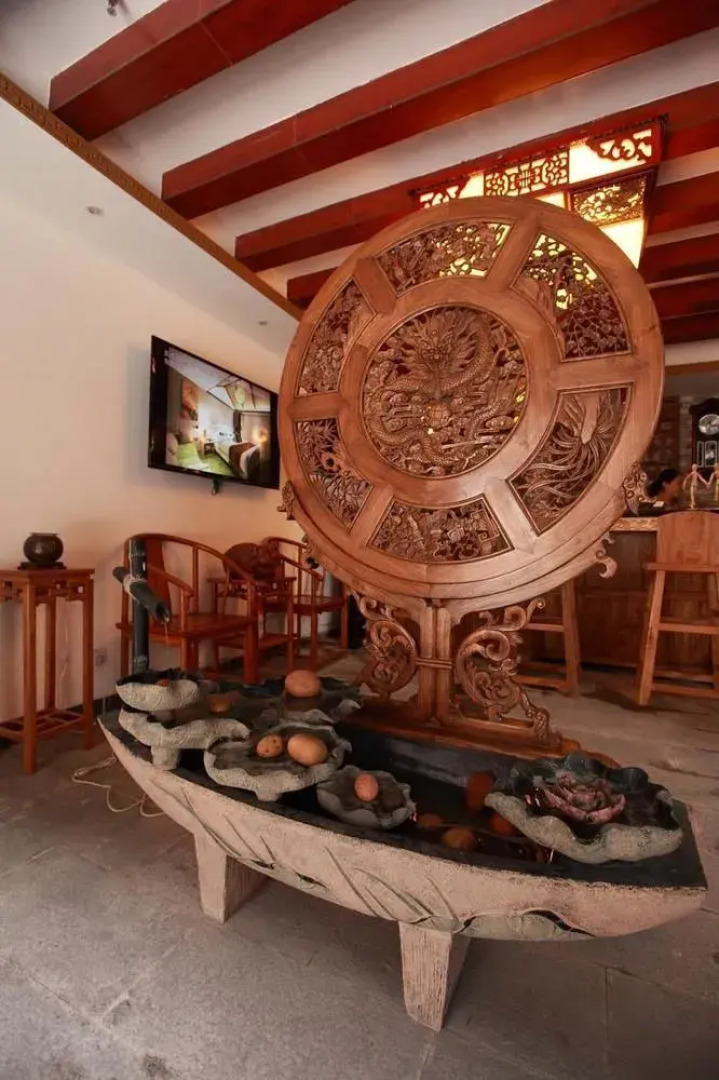 阳光纳里客栈(开封清明上河园店)