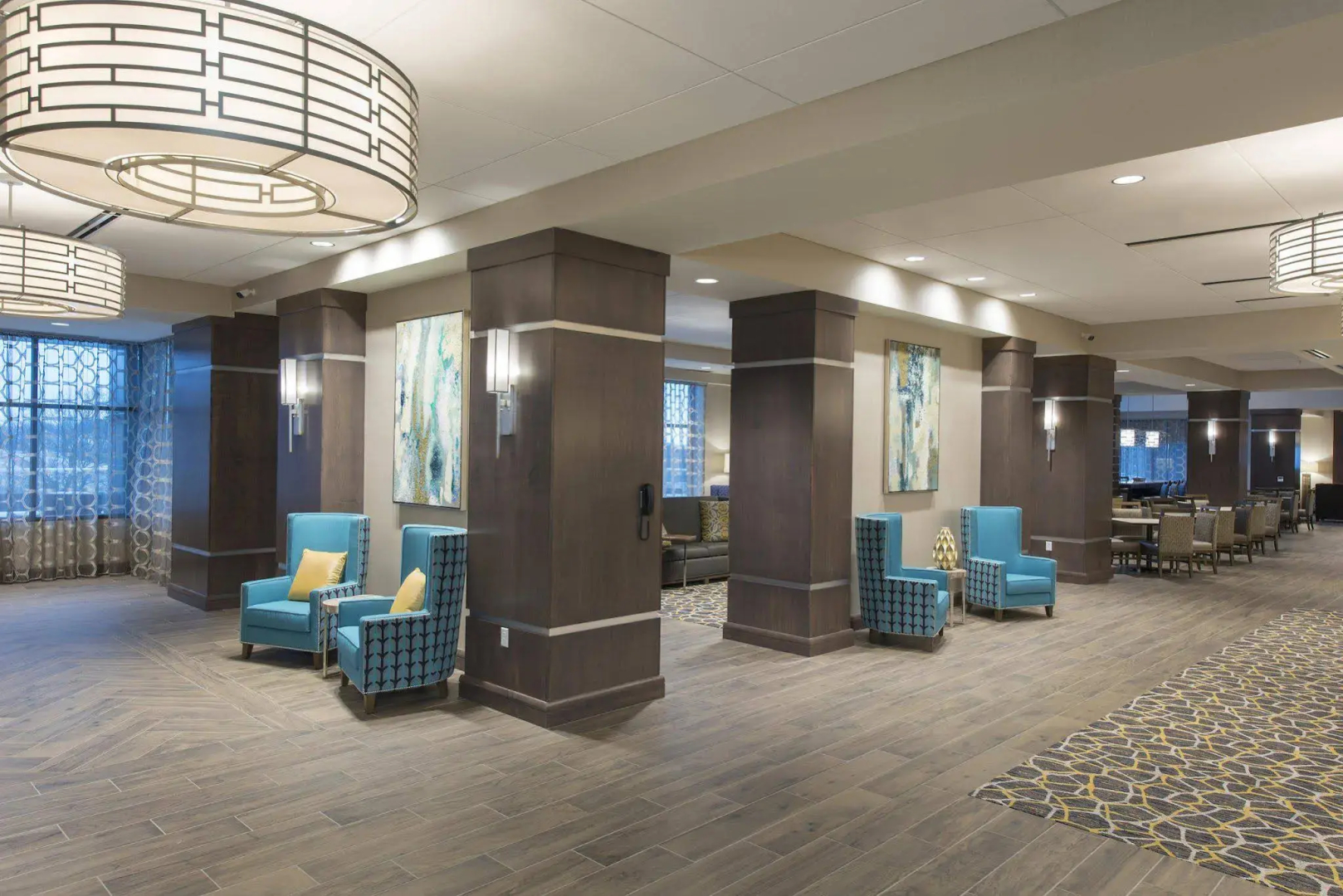 Hampton Inn & Suites Grand Rapids Downtown