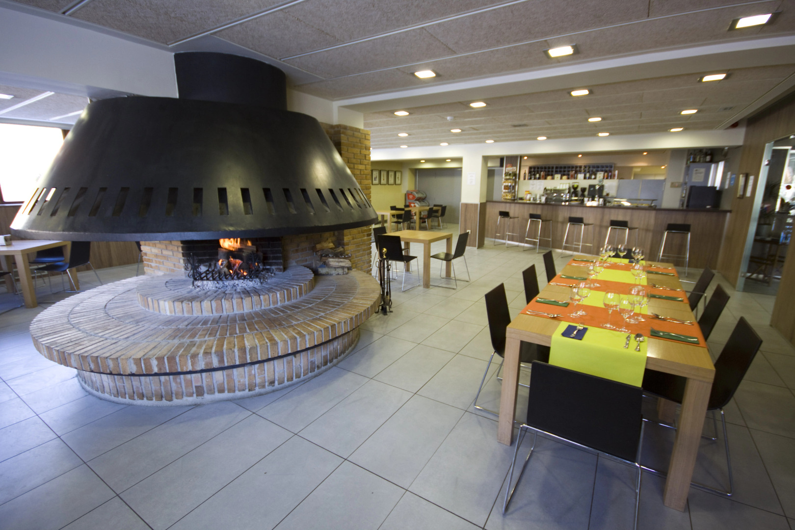 Hotel y Apartamentos SNO Isaba