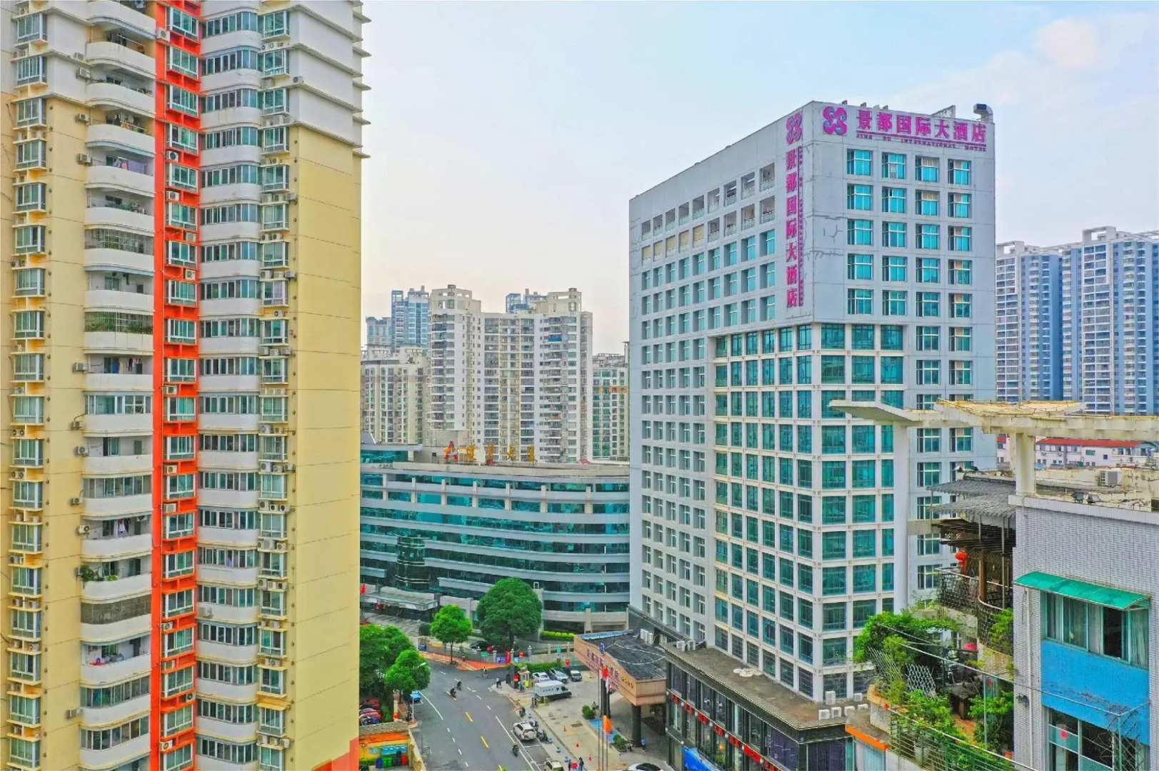 Nanning Jingdu International Hotel (Nanhu Park Binhu Road Metro Station)