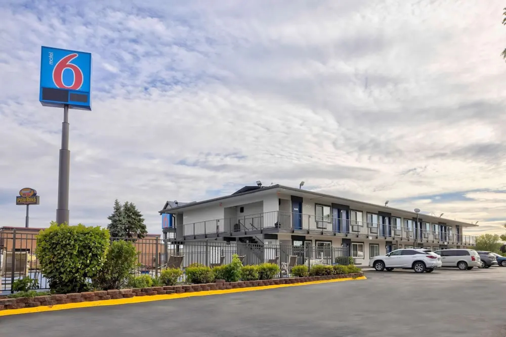 Travelodge/motel 6 Oshkosh