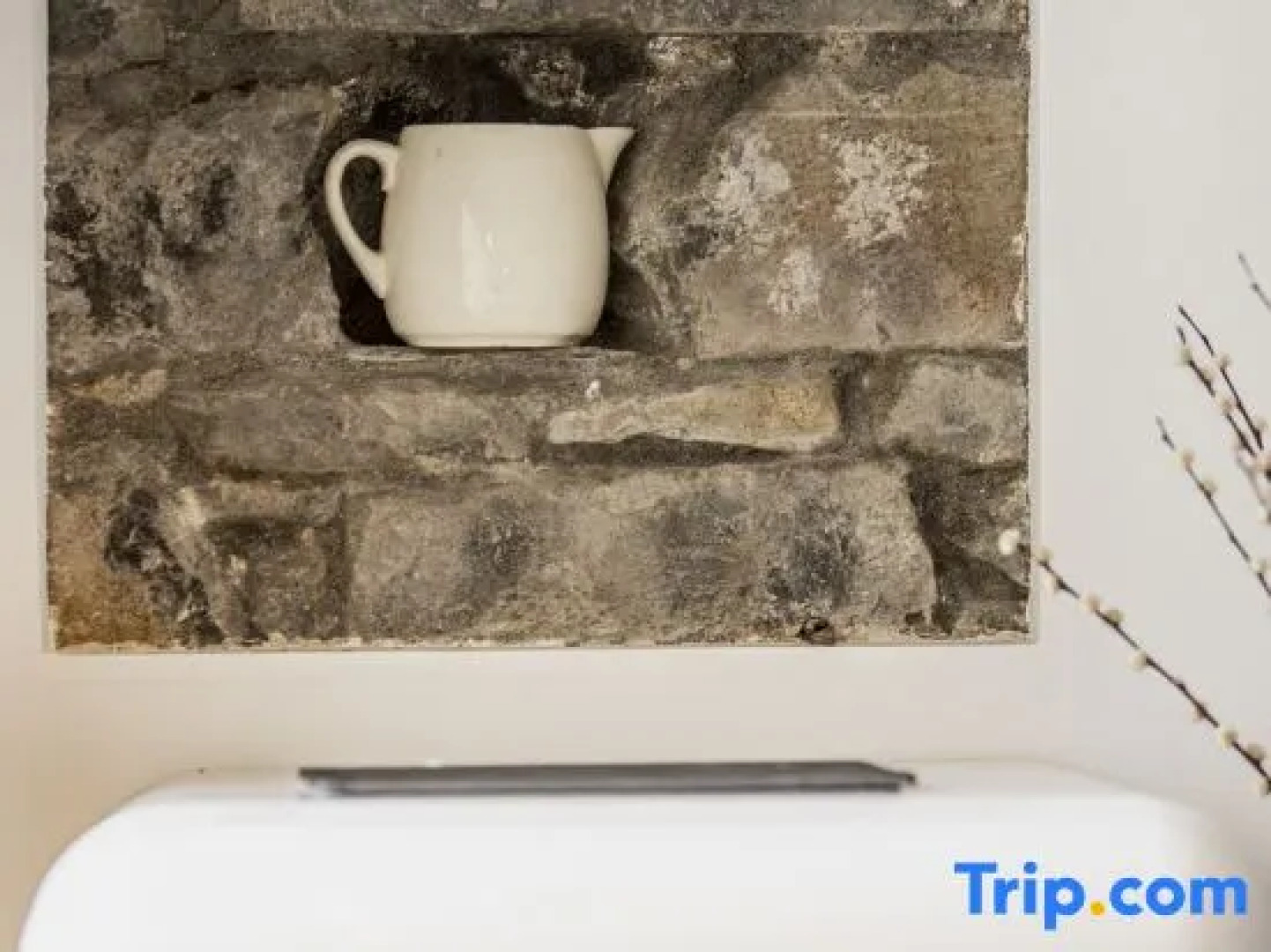 Thomas Telford Lettings - Luxurious Interiors and Seaviews