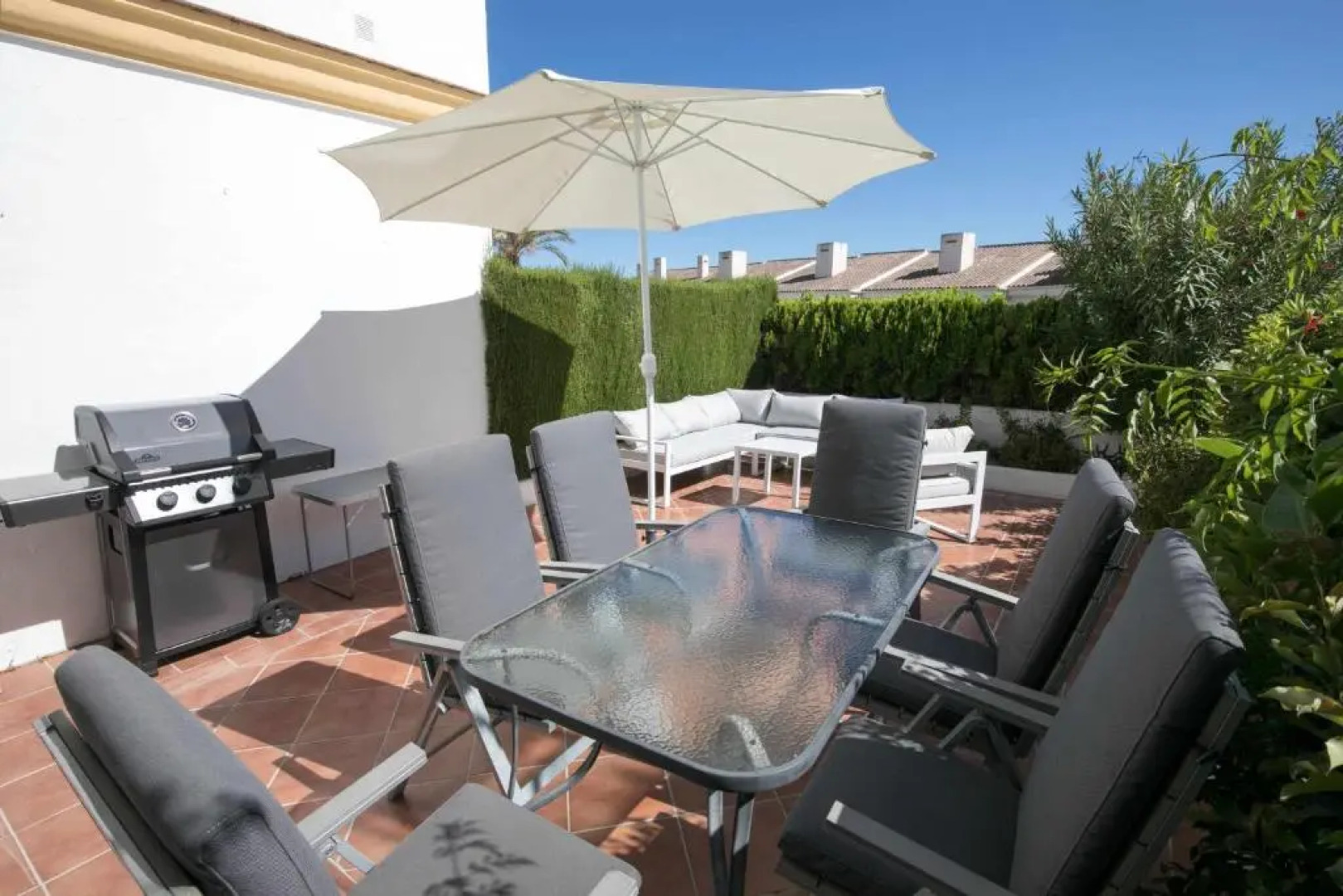 Casa Jardines del Sol J2