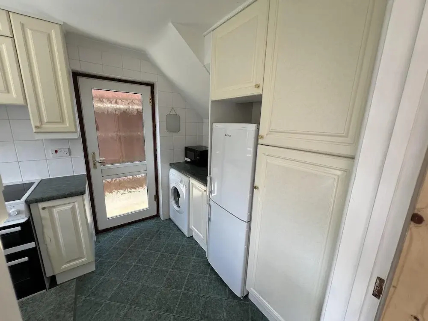Buzzard Bliss Beautiful 3-bed Home With Parking