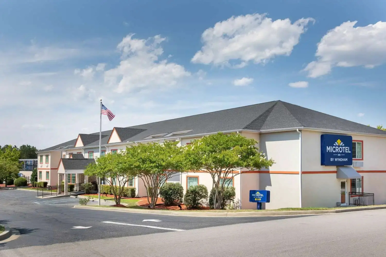 Microtel Inn & Suites by Wyndham Columbia Two Notch Rd Area