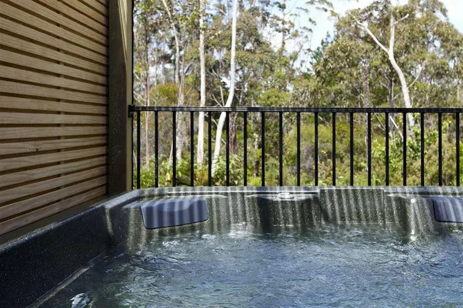 Orchid Grove Country Lodge