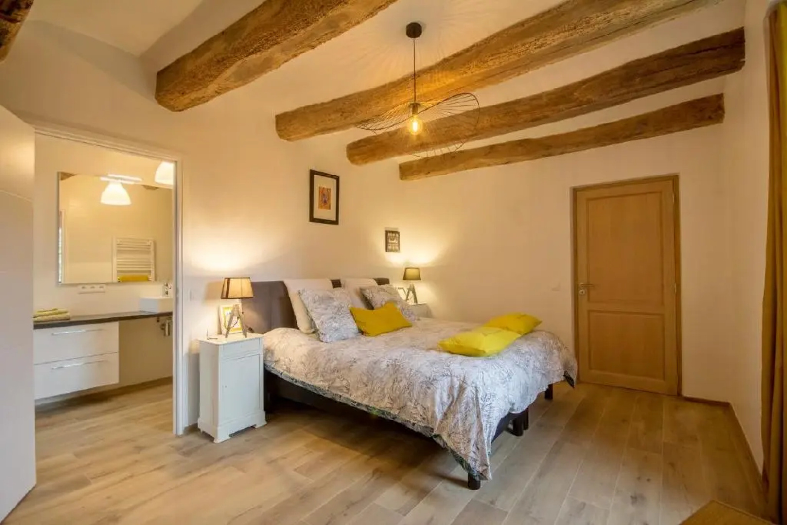 La Maison à Carnac avec son jardin clos de 2 à 6 personnes à 5 mn des plages