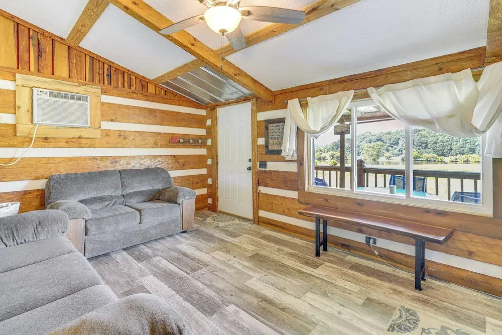 Rogersville Barn Apartment on 27 Acres w/ Pond!