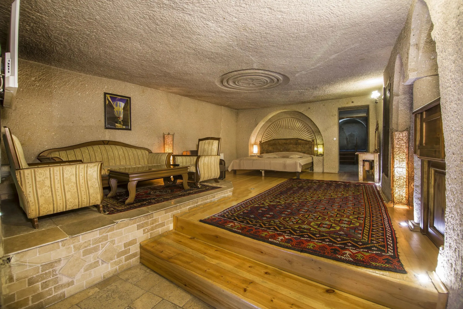 Roma Cave Suite Hotel