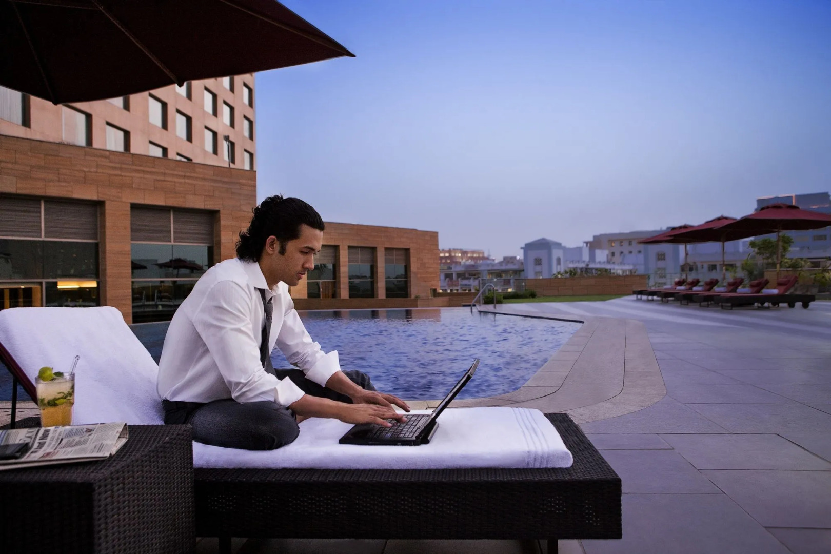 Courtyard by Marriott Gurugram Downtown