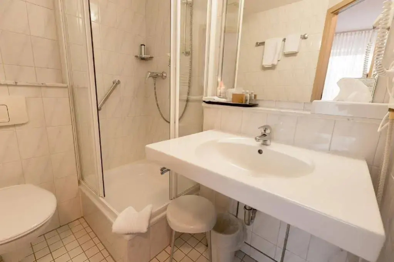 Mayers Waldhorn Hotel