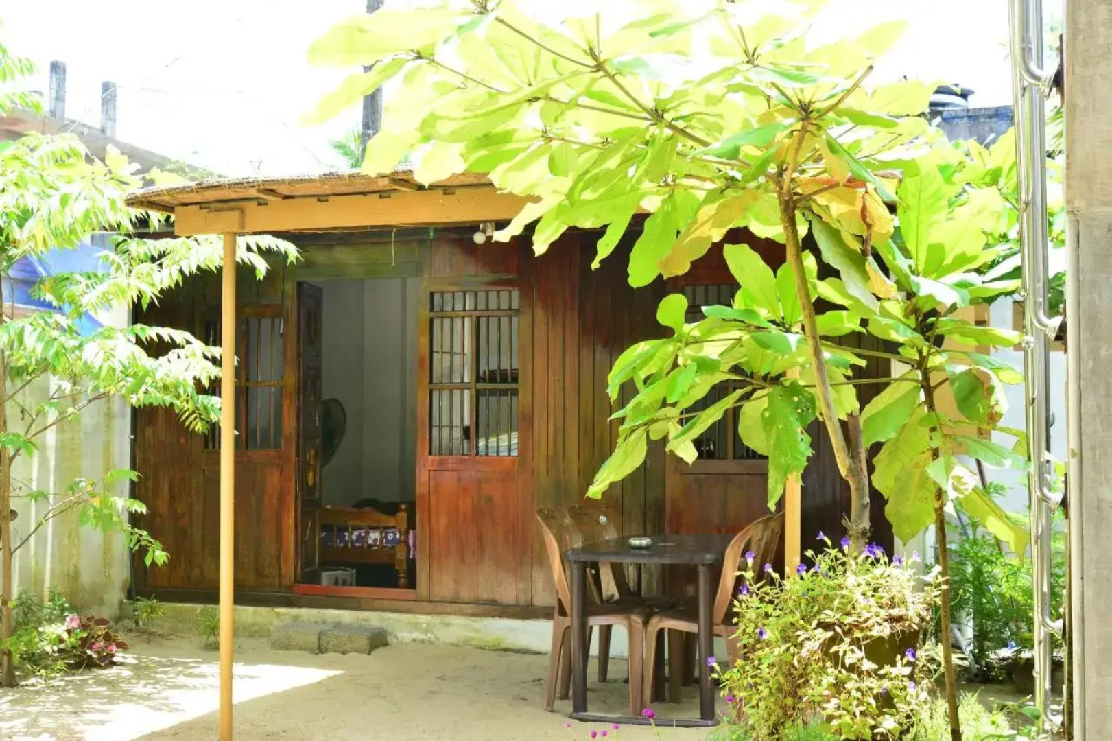 Sea Breeze Beach Home Stay
