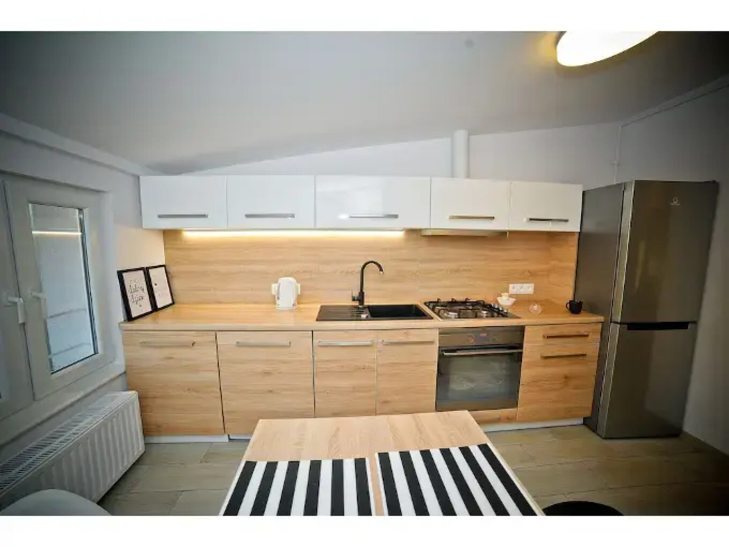 Sisters Lodge Hostel