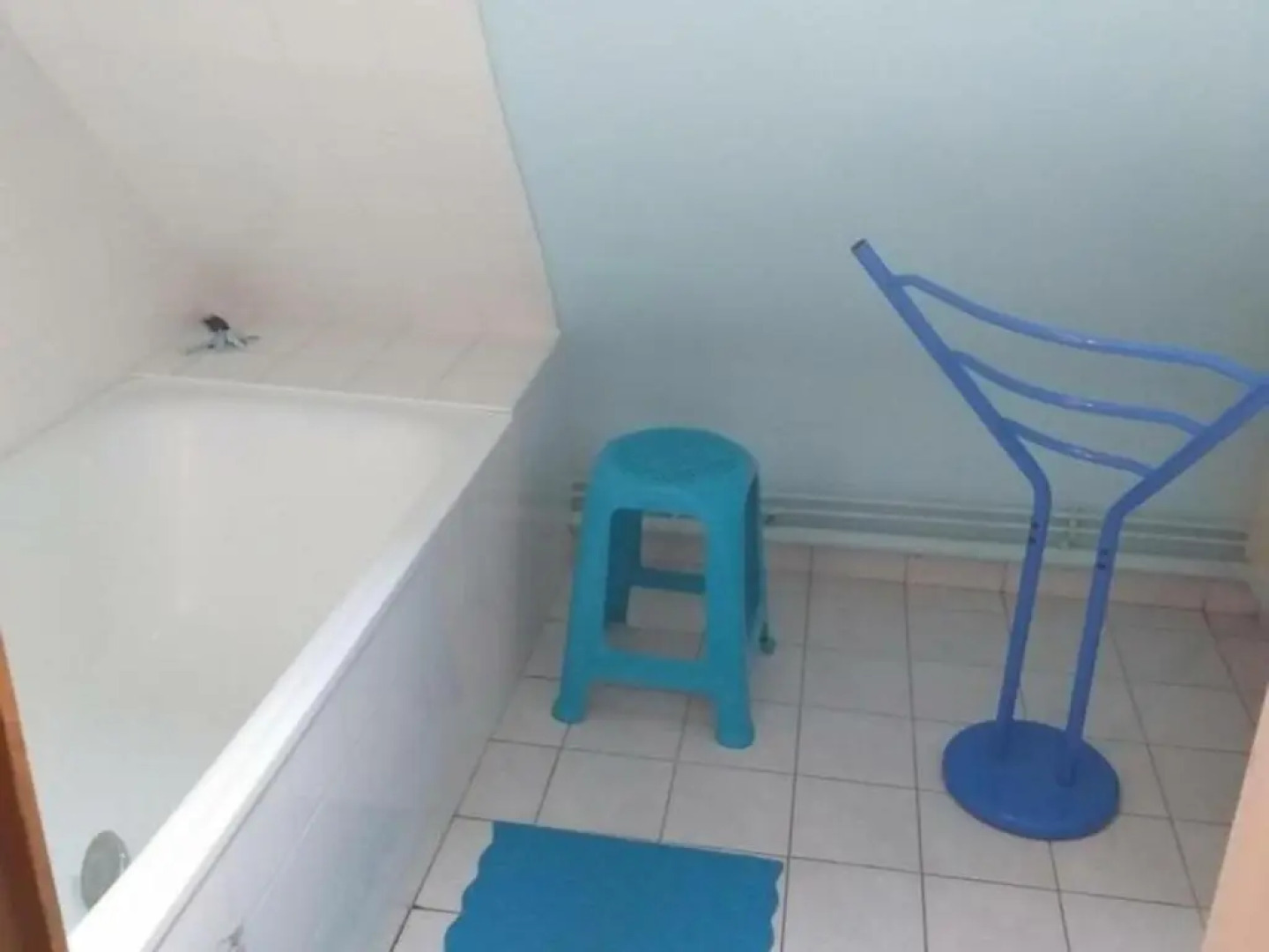 Gîte Saint-Jean-Saint-Germain, 4 pièces, 6 personnes - FR-1-381-52