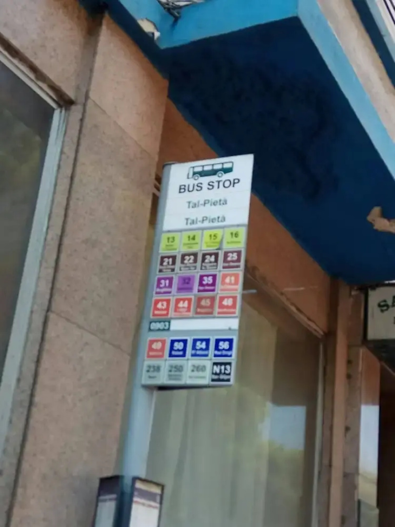 Modern Flat Close To Valletta sleeps 8